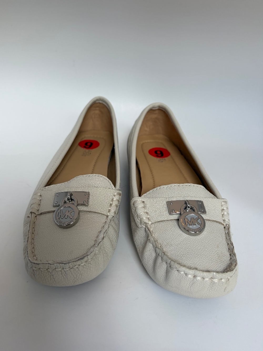 Michael Kors Hamilton Pebbled Leather Loafers in White Cream - Size 6M (NWT)